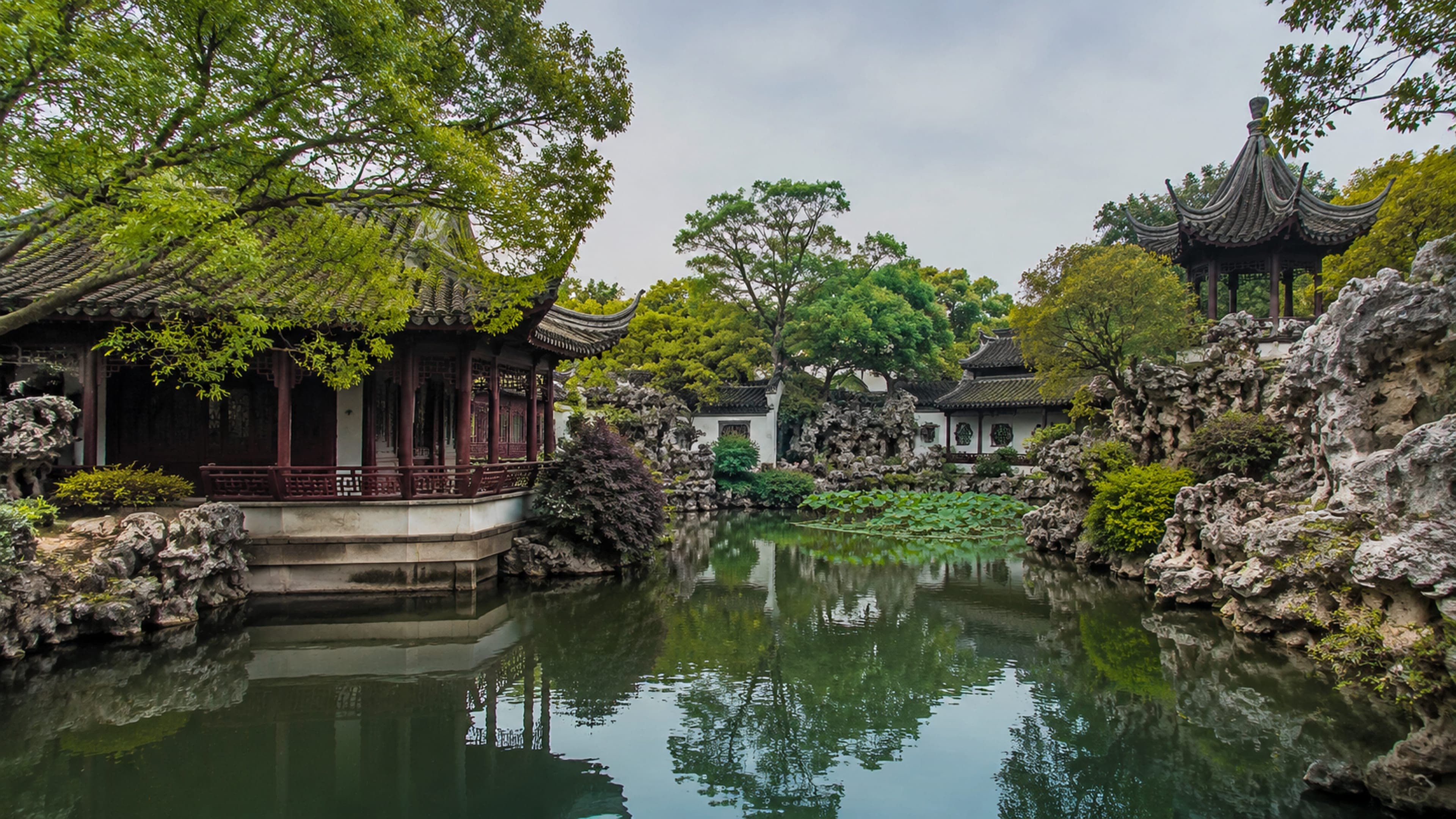 Suzhou scenery lives between gardens and canals