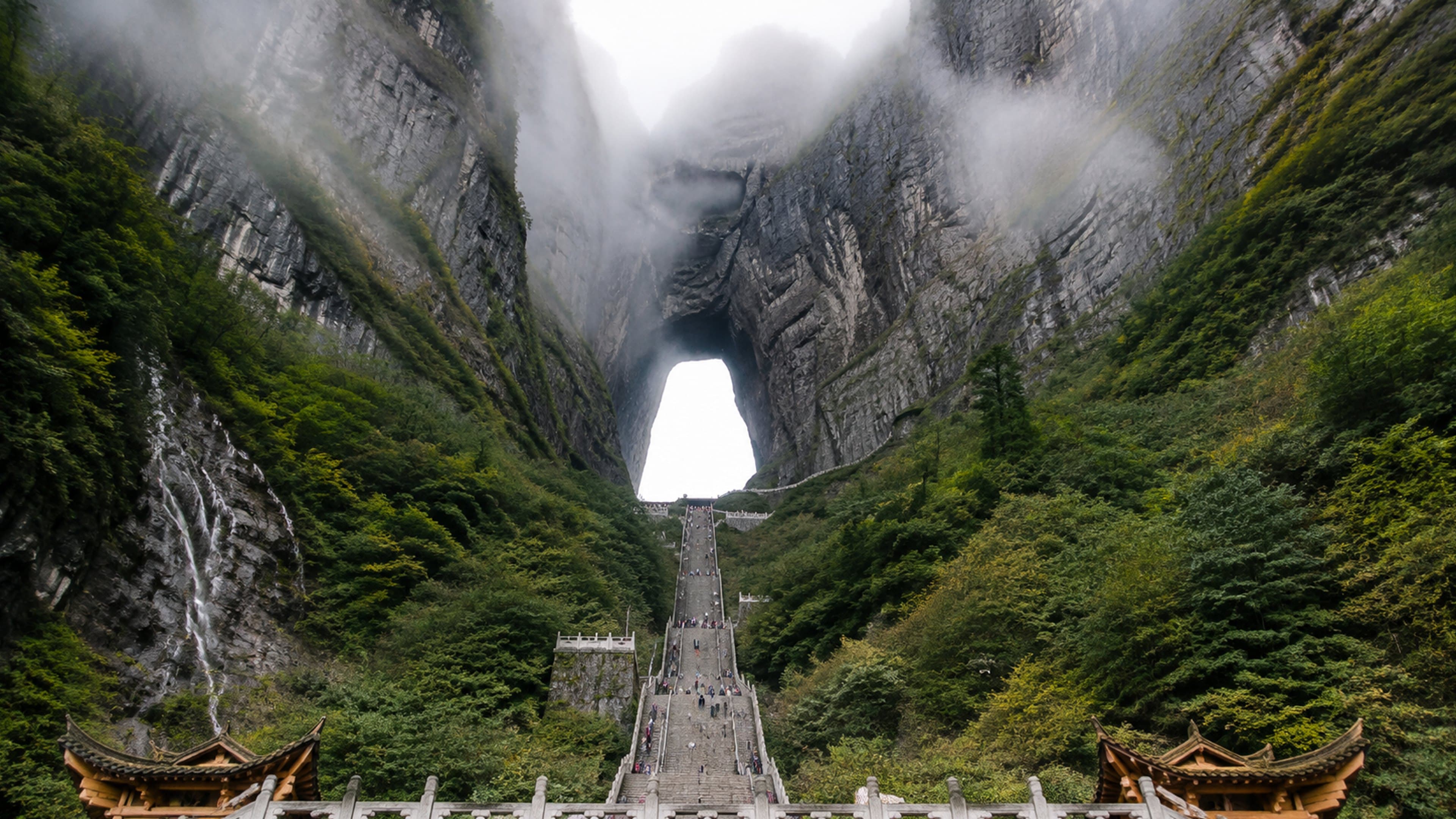Tianmen Cave stairway